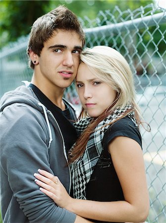 simsearch:877-06833898,k - Teenagers embracing Stock Photo - Rights-Managed, Code: 877-06833995