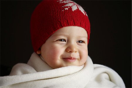 eye - A 15 months baby boy with a cap and a scarf Stock Photo - Rights-Managed, Code: 877-08079119