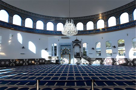 simsearch:877-08897949,k - Omar Ibn Al-Khattab mosque, the largest mosque in Latin America ,  in Foz do Iguaçu  ,Brazil, South America Stock Photo - Rights-Managed, Code: 877-08128354