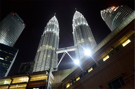 simsearch:877-08897949,k - South-East Asia, Malaysia, Kuala Lumpur, Petronas towers Stock Photo - Rights-Managed, Code: 877-08897925