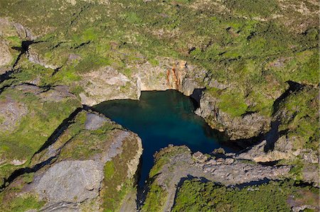 France, aerial view of a waterhole, source, chasm Foto de stock - Con derechos protegidos, Código: 877-08898069