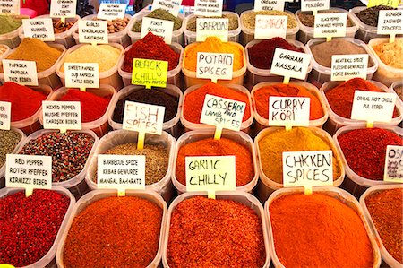 Turkey, province of Mugla, Dalyan, the weekly market, spices Photographie de stock - Rights-Managed, Code: 877-08898353