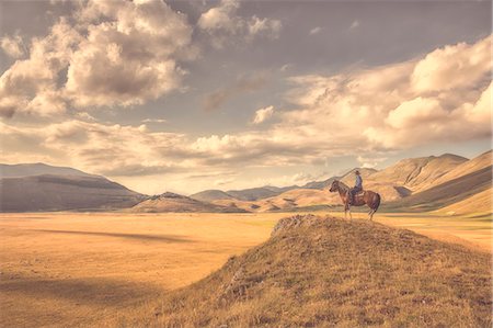 people with horses - Europe,Italy,Umbria,Perugia district, Castelluccio di Norcia Sibillini Ranch Foto de stock - Con derechos protegidos, Código: 879-09020704