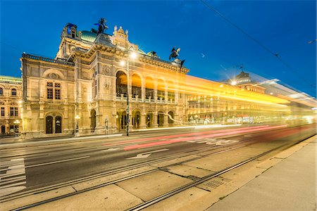 Vienna, Austria, Europe. The Vienna State Opera Stock Photo - Rights-Managed, Code: 879-09100686
