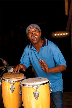 south african - Musician, The Barnyard Lowveld Stock Photo - Rights-Managed, Code: 873-07157032