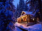 Hütte im Winter, Banff Nationalpark, Alberta, Kanada