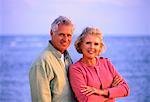 Portrait de Couple d'âge mûr sur la plage, Key Biscayne, Floride, États-Unis