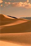 Wüste bei Sonnenuntergang Death Valley, Kalifornien, USA