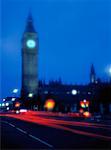 Big Ben et les édifices du Parlement à Londres nuit