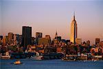 Skyline der Stadt und den Hafen von New York, New York, USA