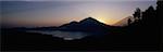 Ansicht des Gunung Agung von Penelokan bei Sonnenuntergang Bali, Indonesien