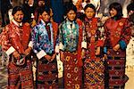 Groupe de femmes au Bhoutan Festival Punakha Dromche