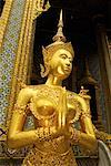 Statue in der Königlicher Pantheon Wat Phra Kaeo in Bangkok, Thailand