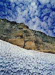 Schnee, Felsen und Himmel