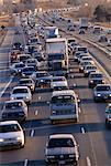Verkehr auf der Autobahn #401, Toronto, Ontario, Kanada