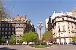 Kreuzung an Guido und Gelly y Obes Street, Stadtteil Recoleta, Buenos Aires, Argentinien