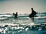Vater und Söhne am Stinson Beach Kalifornien, USA