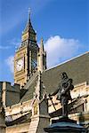 Statue d'Oliver Cromwell et maisons de Parlement Londres