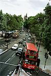 Trafic sur Victoria Embankment Londres