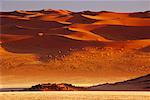 Dunes du désert Tiras montagnes Namibie Afrique