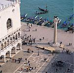 Place St. Marc et le Palais des Doges, Venise, Italie