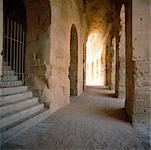 Entrée de l'arène à l'amphithéâtre, El Djem, Tunisie