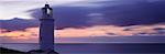 Phare de Trevose Head au crépuscule, Cornouailles, Angleterre