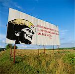 Plakat auf Feld, Kuba