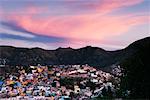 Guanajuato in der Abenddämmerung, Mexiko