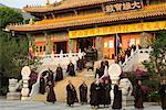 Moines bouddhistes, monastère de Po Lin, Hong Kong, Chine