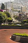 Erhöhte Ansicht der Lombard Street, San Francisco, Kalifornien, USA