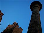 Low Angle View of eine Spalte, Tempel von Karnak, Luxor, Ägypten