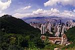 Erhöhte Ansicht der Wolkenkratzer in der Stadt, Hong Kong, China