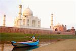 Low angle view of a mausoleum, Taj Mahal, Agra, Uttar Pradesh, India