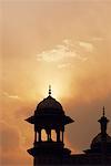 Silhouette of a mosque, Taj Mahal Agra, Uttar Pradesh, India