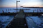 Hafenbecken im Winter, Mecklenburg-Vorpommern, Deutschland
