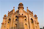 Low angle view of the watch tower of a monument, Safdarjung Tomb, New Delhi, India