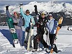 Portrait de groupe en haut de la station de ski Whistler, BC, Canada