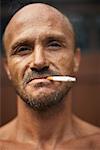 Portrait d'homme fumant