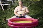 Homme gonflable piscine pour enfants en surpoids