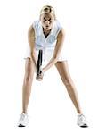 Portrait d'une jeune femme tenant une raquette de tennis