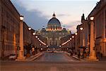 Via della Conciliazione et la Basilique de Saint Peter, Rome, Italie