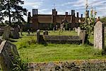 Cimetière et le monastère, la paroisse Long Melford, Suffolk, Angleterre