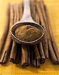 cinnamon sticks and powder