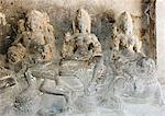 Statues de la déesse hindoue sculpté dans une grotte, Ellora, Aurangabad, Maharashtra, Inde