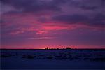Coucher de soleil sur un paysage glacé, Churchill, Manitoba, Canada