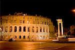 Façade d'un amphithéâtre, Colisée, Rome, Italie