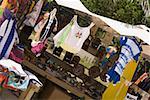 Étal de marché sur la plage, West Bay Beach, Roatan, Bay Islands, Honduras