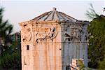 Nahaufnahme des Schnitzens auf einem Turm, der Turm der Winde, Roman Agora, Athen, Griechenland