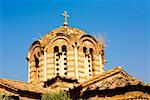 Vue d'angle faible d'une église de la Panagia Gorgoepikoos, Athènes, Grèce